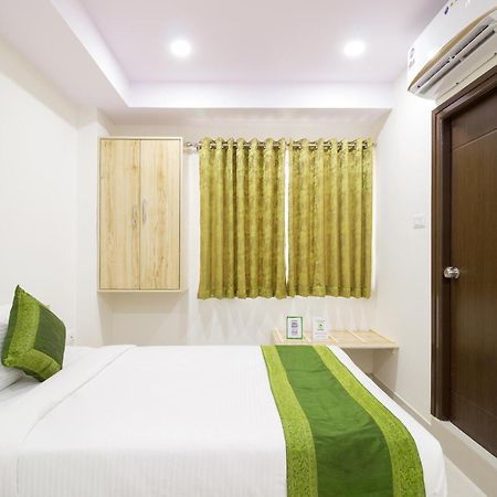 Hotel Pratz Inn Hyderabad Exterior foto