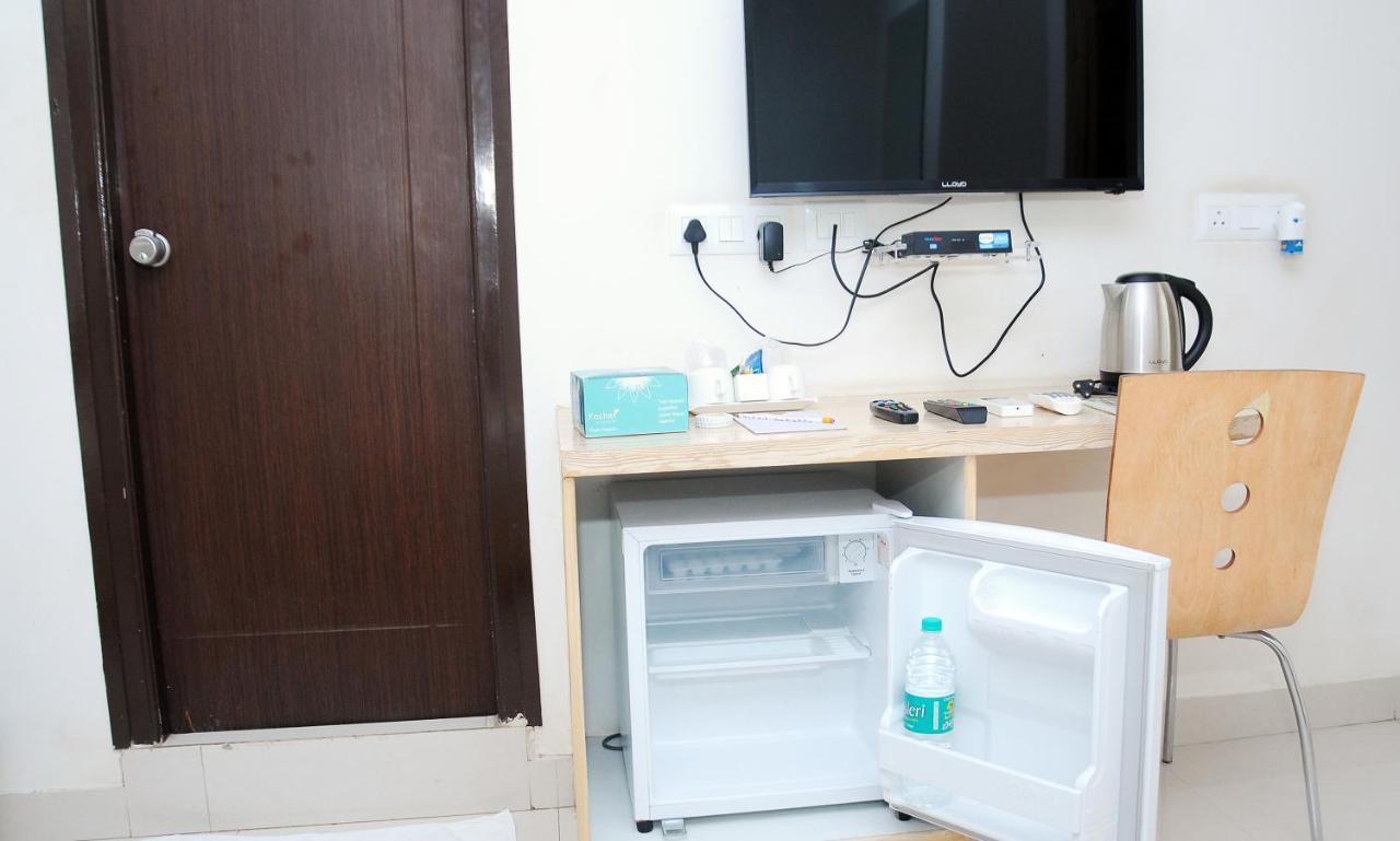 Hotel Pratz Inn Hyderabad Exterior foto